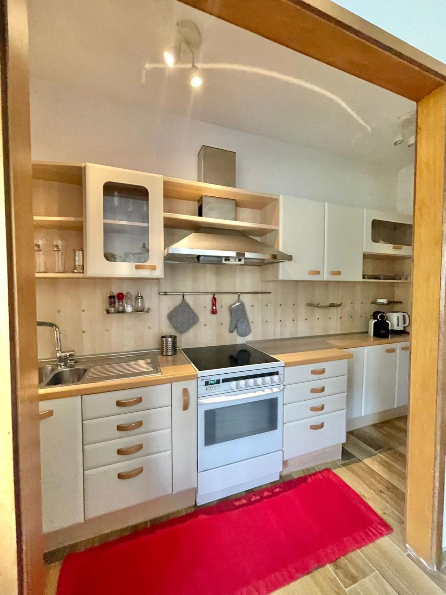 Residenza Xxx Aprile Appartement Meran Buitenkant foto