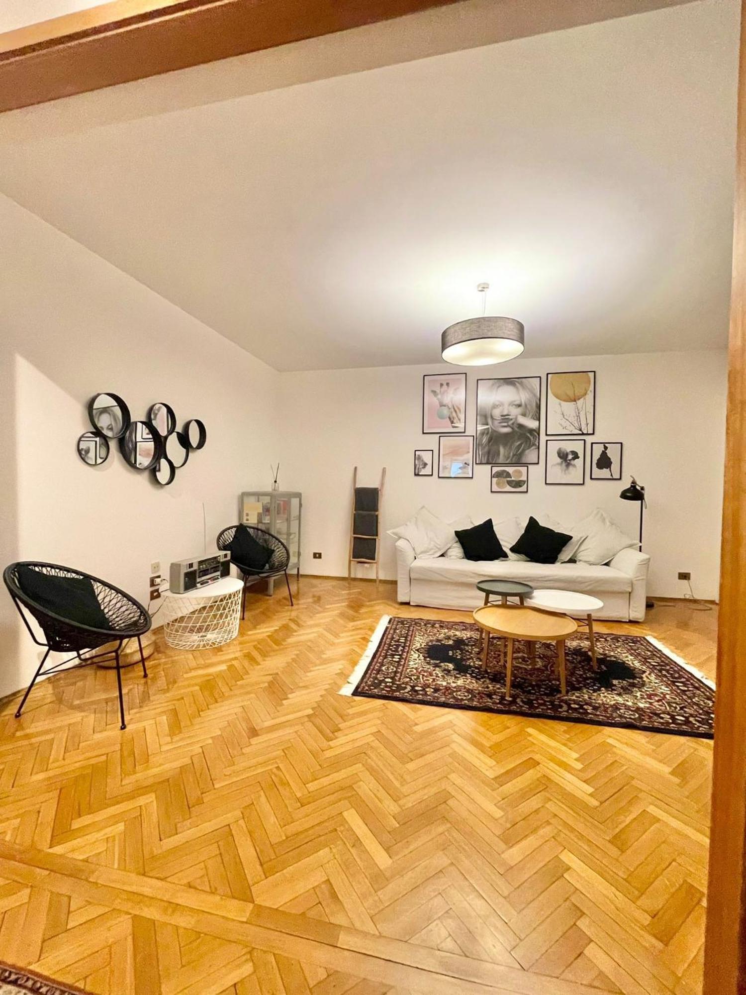 Residenza Xxx Aprile Appartement Meran Buitenkant foto