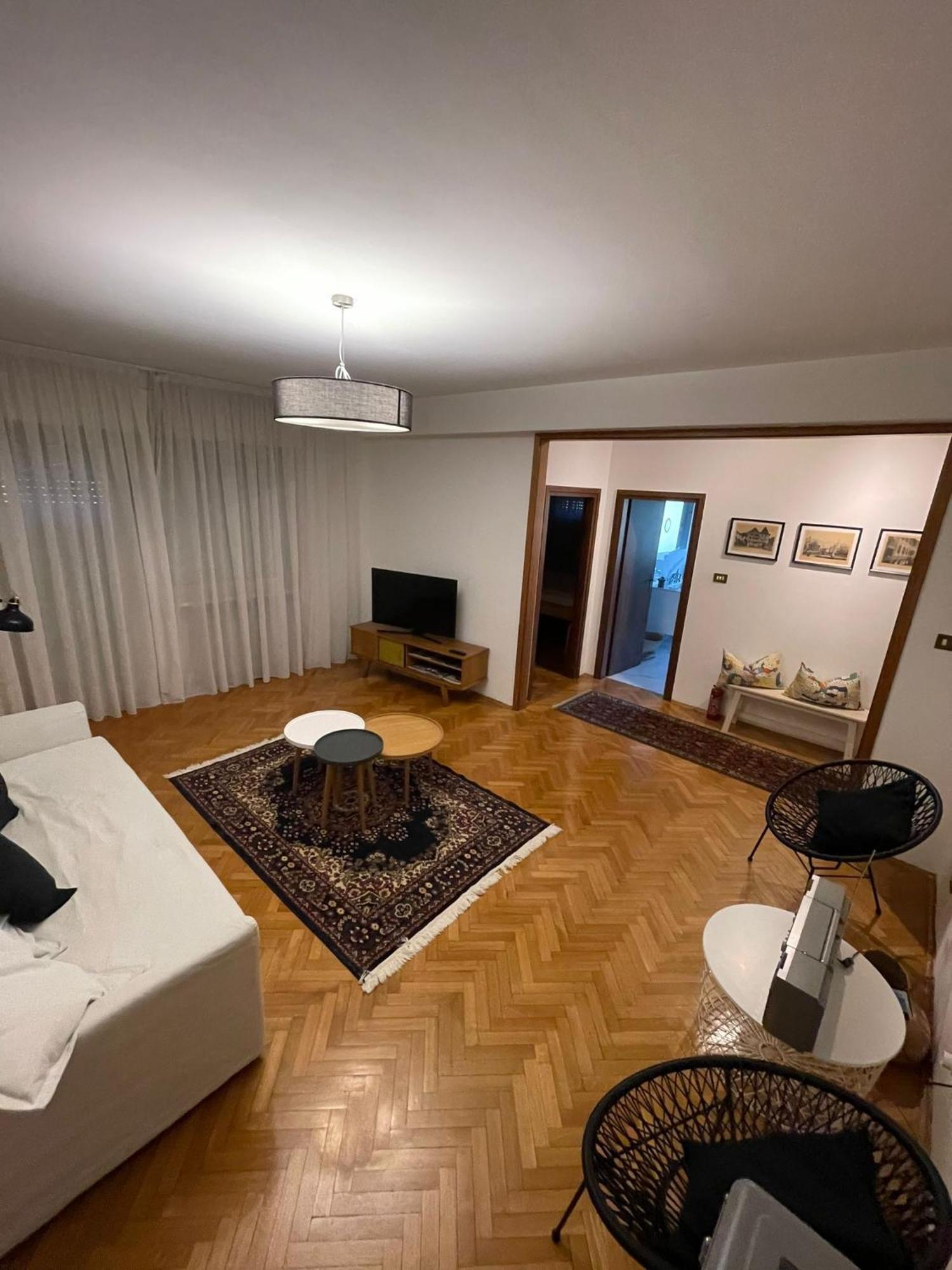 Residenza Xxx Aprile Appartement Meran Buitenkant foto